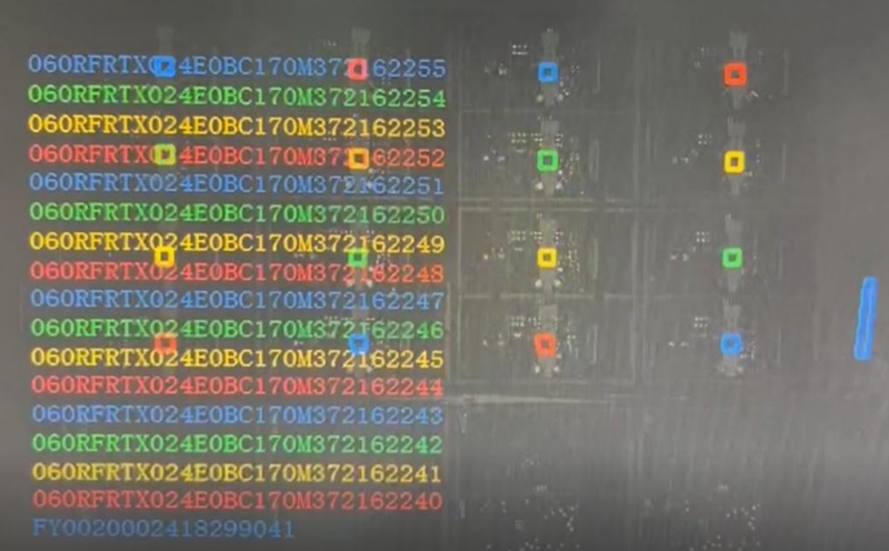 ?？礛V-ID5120M-00C-NNN讀碼器3C行業(yè)效果圖.png